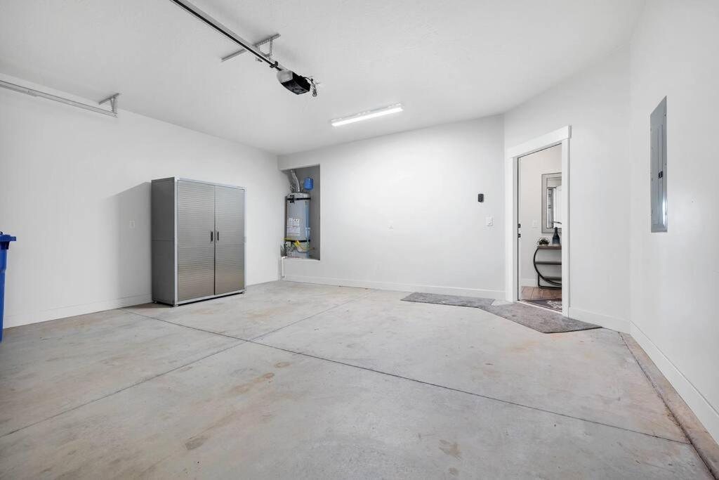 Villa St George, Private Hot Tub/Patio, New Community Washington Esterno foto